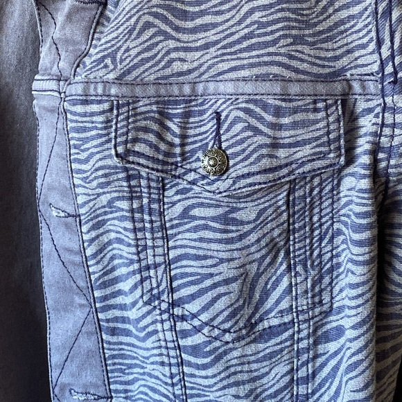 Diane Gilman - DG2 Reversible Purple Striped Denim Jacket - Picture 3 of 4